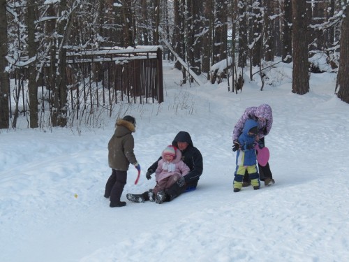 взрослые и дети.jpg