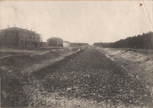 июль 1930 г постройка шоссейной дороги (теперь улица Красные зори).jpg